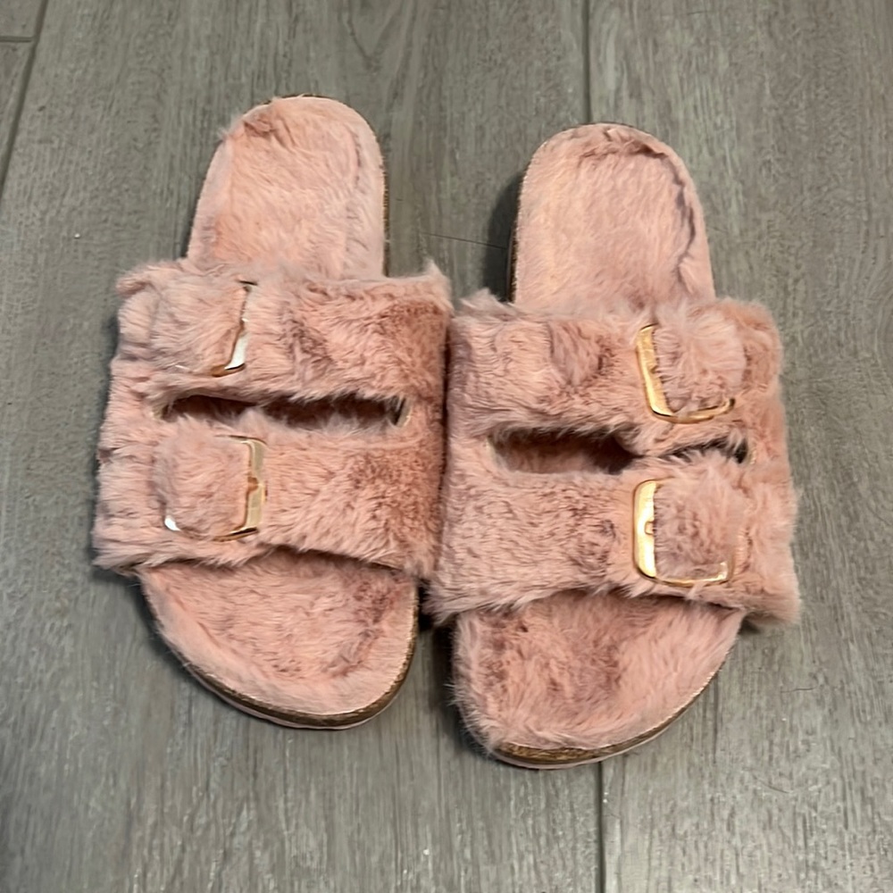 Girls Pink Fuzzy Slides with Gold Buckles